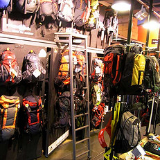 浙江户外运动装备攻略 热门专卖店与必购用品指南